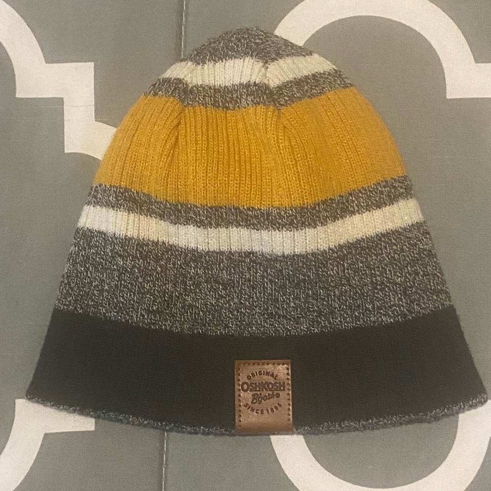 Toddler OshKosh Beanie Sz 2T-4T